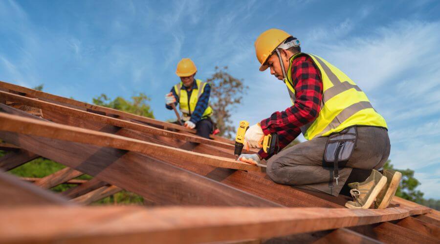 Professional Flat Roofing Installation services in Burlison, TN